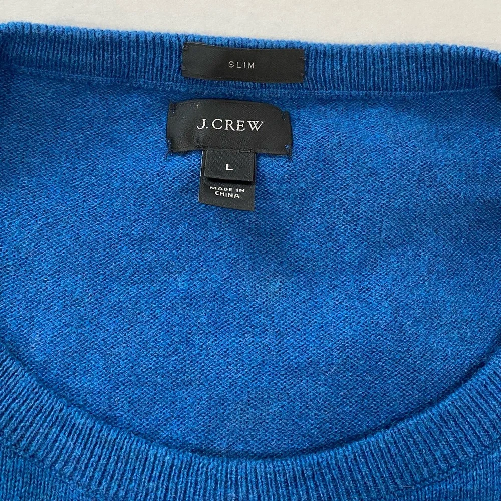 J.Crew || men’s pull over blue sweater size Large